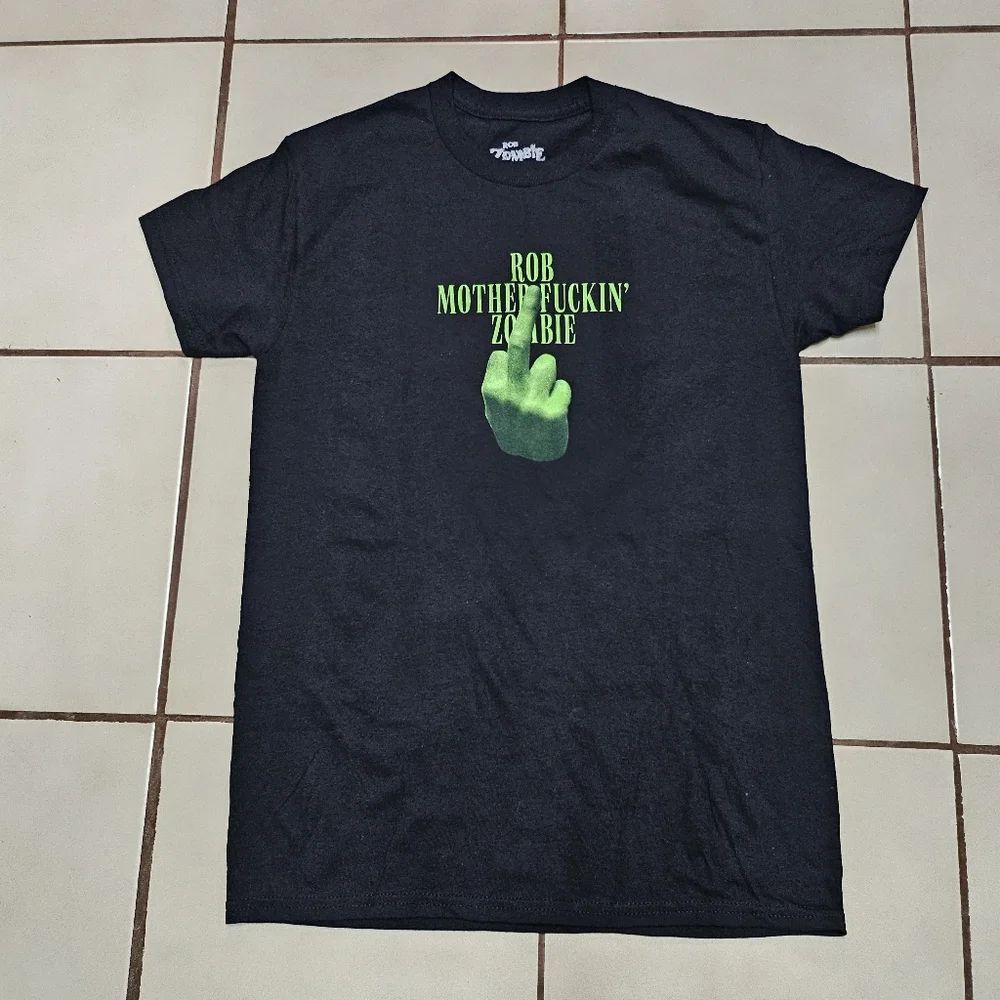 NWOT Rob Zombie graphic band tee (T-shirt) - Picture 3 of 6